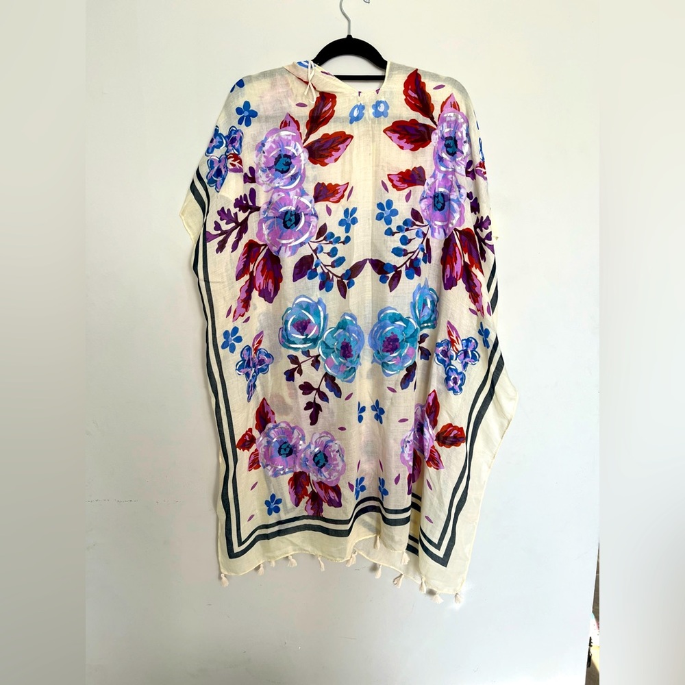 Woven Heart flower print kimono. One size. Bright colors. NWT